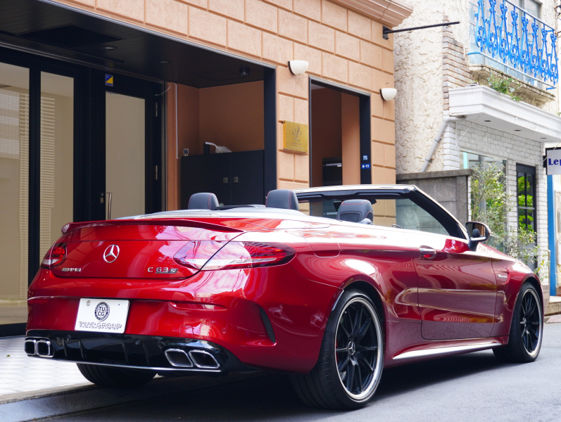 AMG Cクラス C63S ｶﾌﾞﾘｵﾚ ﾚｰﾀﾞｰSP　正規D車 後期ﾓﾃﾞﾙ 510ps 黒幌 赤黒ﾅｯﾊﾟ革 ﾅﾋﾞTV ﾌﾞﾙﾒｽﾀｰ ﾍｯﾄﾞｱｯﾌﾟﾃﾞｨｽﾌﾟﾚｲ ﾊﾟﾌｫｰﾏﾝｽEX ﾊﾟﾌｫｰﾏﾝｽｽﾃｱﾘﾝｸﾞ 専用19/20AW　2年保証