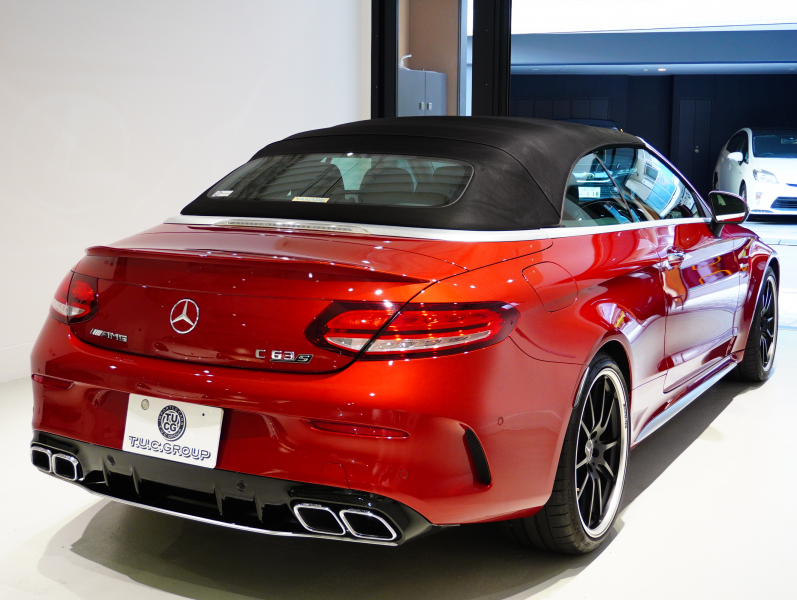 AMG Cクラス C63S ｶﾌﾞﾘｵﾚ ﾚｰﾀﾞｰSP　正規D車 後期ﾓﾃﾞﾙ 510ps 黒幌 赤黒ﾅｯﾊﾟ革 ﾅﾋﾞTV ﾌﾞﾙﾒｽﾀｰ ﾍｯﾄﾞｱｯﾌﾟﾃﾞｨｽﾌﾟﾚｲ ﾊﾟﾌｫｰﾏﾝｽEX ﾊﾟﾌｫｰﾏﾝｽｽﾃｱﾘﾝｸﾞ 専用19/20AW　2年保証
