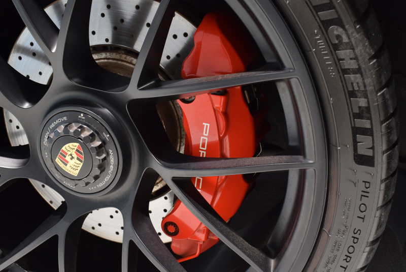 ポルシェ 911(Type991.2) カレラGTS スポーツクロノPKG 1オーナー 正規D車 エントリーD フルレザーインテリア ボルドーレッド&ブラックレザー ベンチレーター PCMナビ Bカメラ 20AW 2年保証