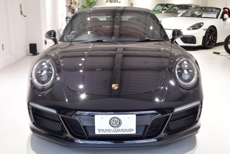 ポルシェ 911(Type991.2) カレラGTS スポーツクロノPKG 1オーナー 正規D車 エントリーD フルレザーインテリア ボルドーレッド&ブラックレザー ベンチレーター PCMナビ Bカメラ 20AW 2年保証