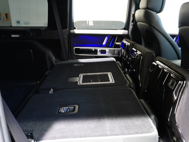 AMG Gクラス G63 AMGﾚｻﾞｰｴｸｽｸﾙｰｼﾌﾞPKG　正規D車 1ｵｰﾅｰ 左H Meｺﾈｸﾄ 黒革 ｻﾝﾙｰﾌ 純正ﾅﾋﾞTV Burmester AMGﾊﾟﾌｫｰﾏﾝｽEX AMG20ｲﾝﾁAW　2年保証