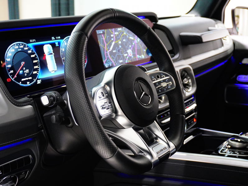 AMG Gクラス G63 AMGﾚｻﾞｰｴｸｽｸﾙｰｼﾌﾞPKG　正規D車 1ｵｰﾅｰ 左H Meｺﾈｸﾄ 黒革 ｻﾝﾙｰﾌ 純正ﾅﾋﾞTV Burmester AMGﾊﾟﾌｫｰﾏﾝｽEX AMG20ｲﾝﾁAW　2年保証