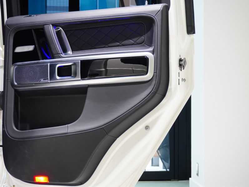 AMG Gクラス G63 AMGﾚｻﾞｰｴｸｽｸﾙｰｼﾌﾞPKG　正規D車 1ｵｰﾅｰ 左H Meｺﾈｸﾄ 黒革 ｻﾝﾙｰﾌ 純正ﾅﾋﾞTV Burmester AMGﾊﾟﾌｫｰﾏﾝｽEX AMG20ｲﾝﾁAW　2年保証