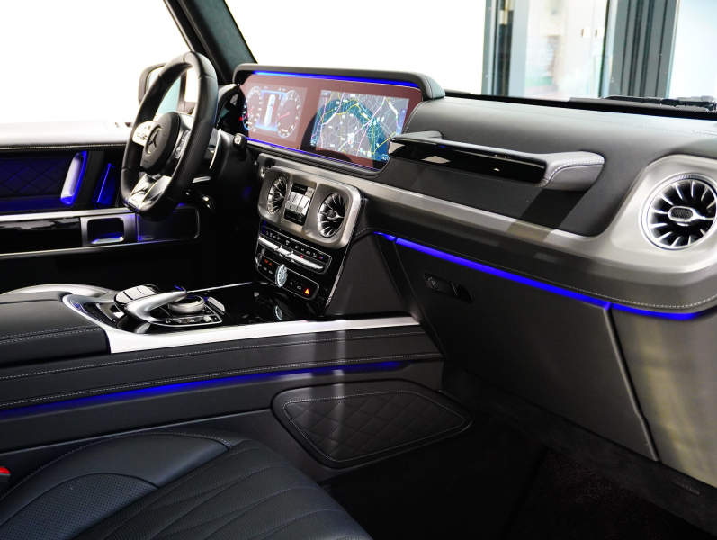 AMG Gクラス G63 AMGﾚｻﾞｰｴｸｽｸﾙｰｼﾌﾞPKG　正規D車 1ｵｰﾅｰ 左H Meｺﾈｸﾄ 黒革 ｻﾝﾙｰﾌ 純正ﾅﾋﾞTV Burmester AMGﾊﾟﾌｫｰﾏﾝｽEX AMG20ｲﾝﾁAW　2年保証