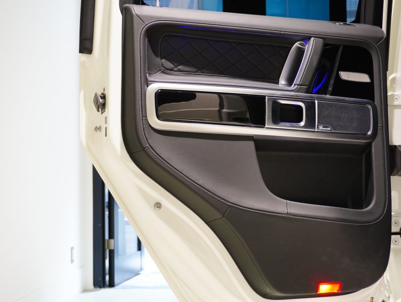 AMG Gクラス G63 AMGﾚｻﾞｰｴｸｽｸﾙｰｼﾌﾞPKG　正規D車 1ｵｰﾅｰ 左H Meｺﾈｸﾄ 黒革 ｻﾝﾙｰﾌ 純正ﾅﾋﾞTV Burmester AMGﾊﾟﾌｫｰﾏﾝｽEX AMG20ｲﾝﾁAW　2年保証