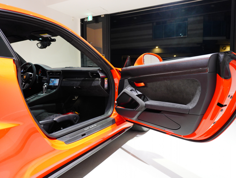 ポルシェ 911(Type991.1) GT3 RS 正規D車 左H カーボンバケット カーボン&フルレザーインテリア Fリフター スポエグ ナビTV OPカラー 2年保証付