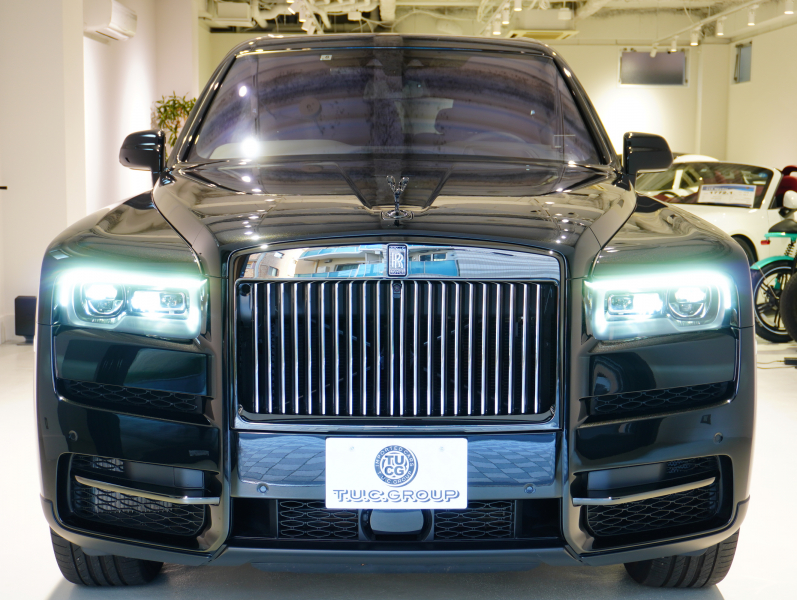 ロールスロイス カリナン 6.75 4WD Black Badge　正規D車 左H Starlight Headliner ACC 黒革 ｼｰﾄﾋｰﾀｰ&ﾍﾞﾝﾁﾚｰﾀｰ 純正HDDﾅﾋﾞTV 360ｶﾒﾗ RR刺繍 ﾗﾑｳｰﾙﾌﾛｱﾏｯﾄ 専用22ｲﾝﾁAW