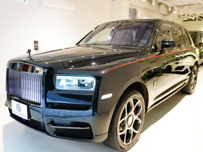 ロールスロイス カリナン 6.75 4WD Black Badge　正規D車 左H Starlight Headliner ACC 黒革 ｼｰﾄﾋｰﾀｰ&ﾍﾞﾝﾁﾚｰﾀｰ 純正HDDﾅﾋﾞTV 360ｶﾒﾗ RR刺繍 ﾗﾑｳｰﾙﾌﾛｱﾏｯﾄ 専用22ｲﾝﾁAW