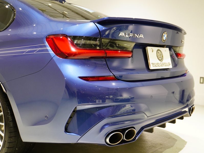 アルピナ D3 S Limousine Allrad ﾗｸﾞｼﾞｭｱﾘｰPKG　正規D車 右H OPｶﾗｰ ACC ｳﾞｧｰﾈｽｶ黒革 ｻﾝﾙｰﾌ 純正iDriveﾅﾋﾞ harman/kardon ｸﾗｼｯｸ20AW　2年保証