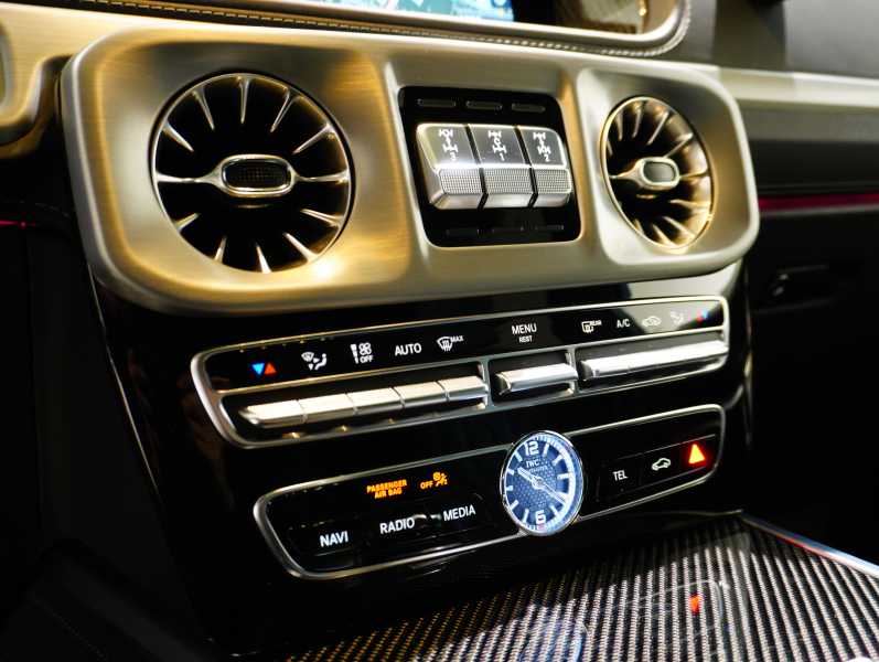 AMG Gクラス G63 AMG Editionﾏｯﾄﾌﾞﾗｯｸ　正規D車 限定車 左H 専用黒革 ｻﾝﾙｰﾌ 純正ﾅﾋﾞTV Burmester AMGﾊﾟﾌｫｰﾏﾝｽEX ﾅｲﾄPKG AMG22ｲﾝﾁAW　2年保証