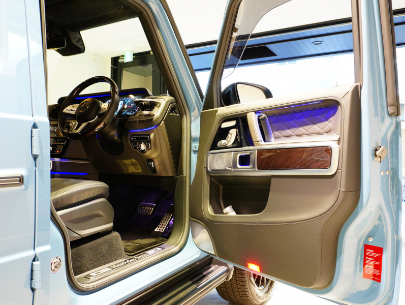 メルセデスベンツ Gクラス G400d ﾏﾇﾌｧｸﾄｩｰｱｴﾃﾞｨｼｮﾝ　正規D車 特別仕様 右H 黒革 ｻﾝﾙｰﾌ 純正ﾅﾋﾞTV ｱﾀﾞﾌﾟﾃｨﾌﾞﾀﾞﾝﾋﾟﾝｸﾞ 専用AMG20AW BRABUSﾘｯﾌﾟ　新車保証