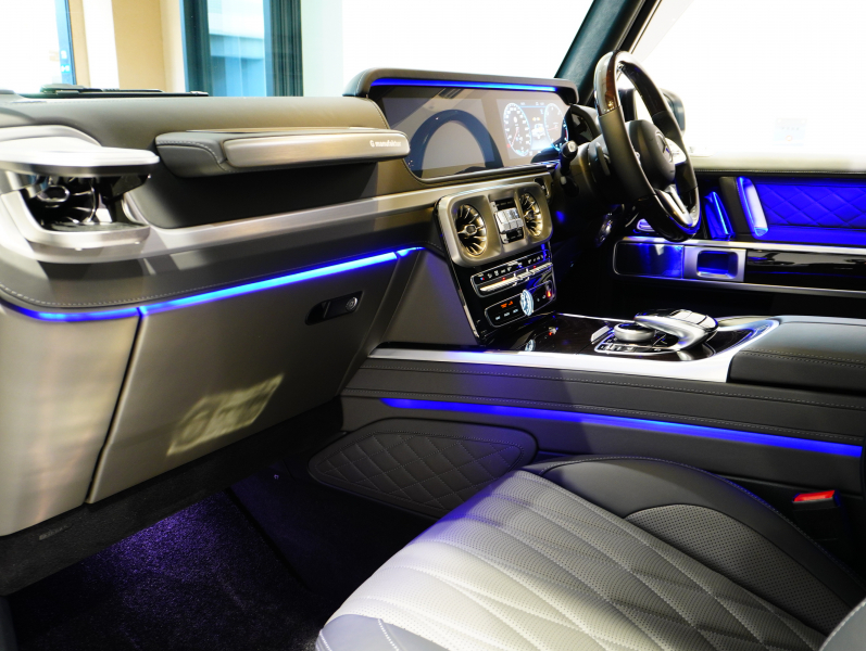 メルセデスベンツ Gクラス G400d ﾏﾇﾌｧｸﾄｩｰｱｴﾃﾞｨｼｮﾝ　正規D車 特別仕様 右H 黒革 ｻﾝﾙｰﾌ 純正ﾅﾋﾞTV ｱﾀﾞﾌﾟﾃｨﾌﾞﾀﾞﾝﾋﾟﾝｸﾞ 専用AMG20AW BRABUSﾘｯﾌﾟ　新車保証