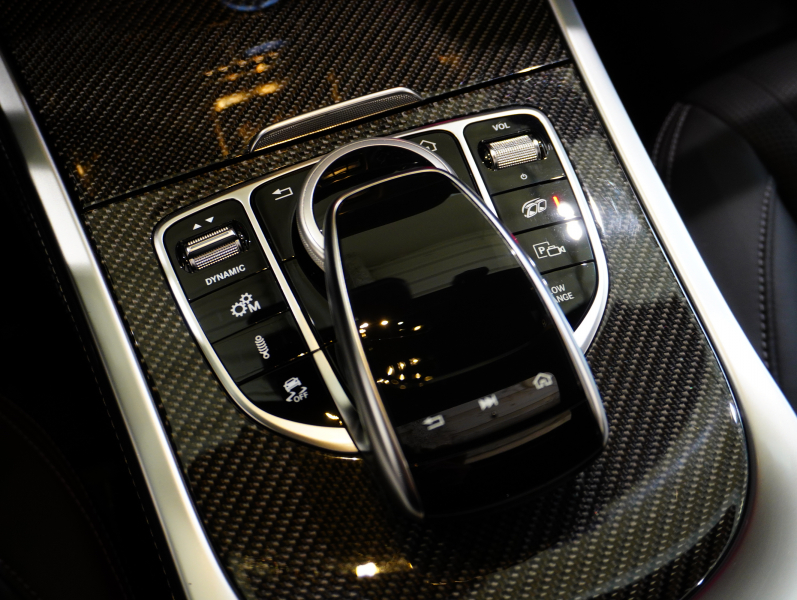 AMG Gクラス G63 AMG Editionマットブラック 正規D車 限定車 左H 専用黒革 サンルーフ 純正ナビTV Burmester AMGパフォーマンスEX ナイトPKG AMG22インチAW BRABUSボンネットドーム  カーボンFリップ 2年保証