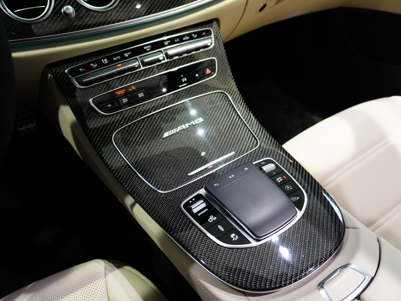 AMG Eクラス E63S 4MATIC+ ﾜｺﾞﾝ ｴｸｽｸﾙｰｼﾌﾞ&ｶｰﾎﾞﾝPKG　正規D車 左H AMGｶｰﾎﾞﾝｾﾗﾐｯｸﾌﾞﾚｰｷ ﾍﾞｰｼﾞｭ革 ﾍﾞﾝﾁﾚｰﾀｰ ﾊﾟﾉﾗﾏSR 純正MBUXﾅﾋﾞ Burmester AMGﾊﾟﾌｫｰﾏﾝｽｴｸﾞｿﾞｰｽﾄ ﾛﾜﾘﾝｸﾞｷｯﾄ 20AW　2年保証