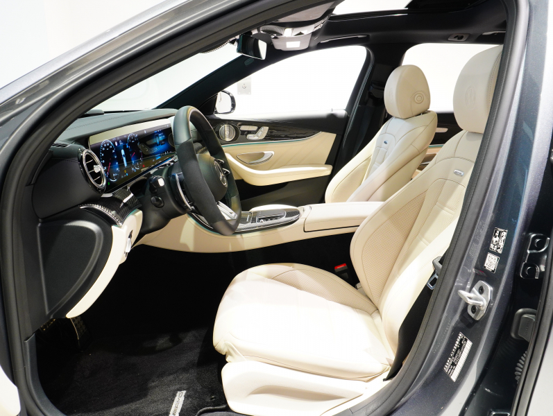 AMG Eクラス E63S 4MATIC+ ﾜｺﾞﾝ ｴｸｽｸﾙｰｼﾌﾞ&ｶｰﾎﾞﾝPKG　正規D車 左H AMGｶｰﾎﾞﾝｾﾗﾐｯｸﾌﾞﾚｰｷ ﾍﾞｰｼﾞｭ革 ﾍﾞﾝﾁﾚｰﾀｰ ﾊﾟﾉﾗﾏSR 純正MBUXﾅﾋﾞ Burmester AMGﾊﾟﾌｫｰﾏﾝｽｴｸﾞｿﾞｰｽﾄ ﾛﾜﾘﾝｸﾞｷｯﾄ 20AW　2年保証