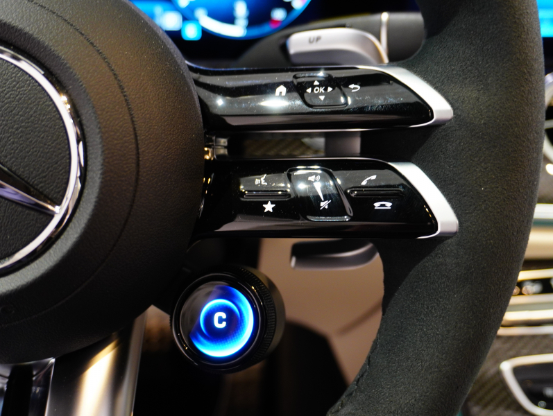 AMG Eクラス E63S 4MATIC+ ﾜｺﾞﾝ ｴｸｽｸﾙｰｼﾌﾞ&ｶｰﾎﾞﾝPKG　正規D車 左H AMGｶｰﾎﾞﾝｾﾗﾐｯｸﾌﾞﾚｰｷ ﾍﾞｰｼﾞｭ革 ﾍﾞﾝﾁﾚｰﾀｰ ﾊﾟﾉﾗﾏSR 純正MBUXﾅﾋﾞ Burmester AMGﾊﾟﾌｫｰﾏﾝｽｴｸﾞｿﾞｰｽﾄ ﾛﾜﾘﾝｸﾞｷｯﾄ 20AW　2年保証