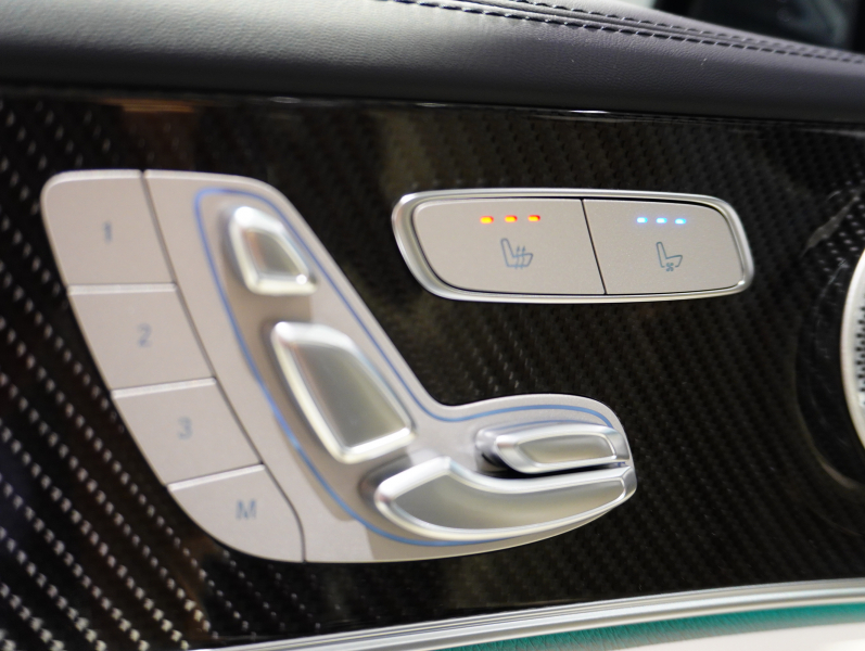 AMG Eクラス E63S 4MATIC+ ﾜｺﾞﾝ ｴｸｽｸﾙｰｼﾌﾞ&ｶｰﾎﾞﾝPKG　正規D車 左H AMGｶｰﾎﾞﾝｾﾗﾐｯｸﾌﾞﾚｰｷ ﾍﾞｰｼﾞｭ革 ﾍﾞﾝﾁﾚｰﾀｰ ﾊﾟﾉﾗﾏSR 純正MBUXﾅﾋﾞ Burmester AMGﾊﾟﾌｫｰﾏﾝｽｴｸﾞｿﾞｰｽﾄ ﾛﾜﾘﾝｸﾞｷｯﾄ 20AW　2年保証