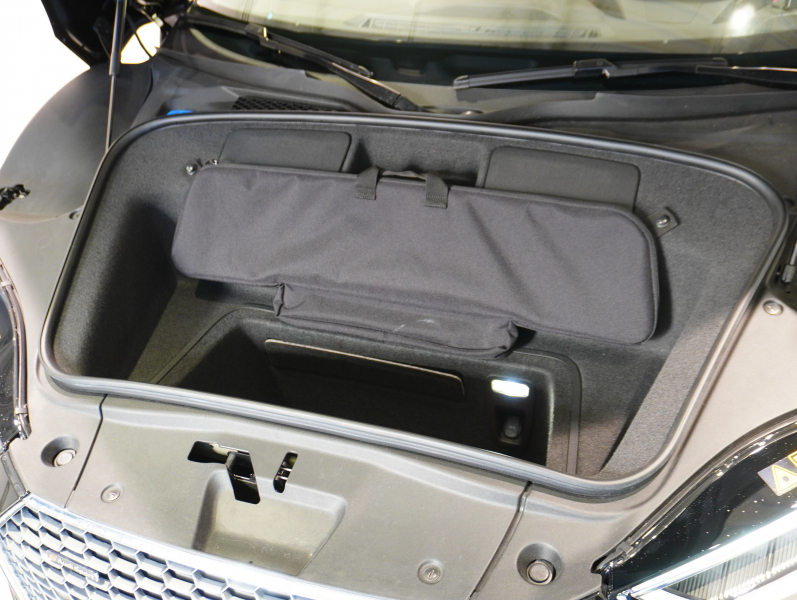 アウディ R8 ｽﾊﾟｲﾀﾞｰ 5.2 FSI V10 Quattro　正規D車 左H ﾚｯﾄﾞﾌｧｲﾝﾅｯﾊﾟﾚｻﾞｰｽﾎﾟｰﾂｼｰﾄ ﾌﾙﾚｻﾞｰﾄﾘﾑ 純正MMIﾅﾋﾞ ﾊﾞｰﾁｬﾙｺｯｸﾋﾟｯﾄ OP20ｲﾝﾁAW　2年保証