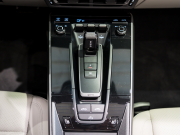 ポルシェ 911(Type992) カレラS カブリオレ スポーツクロノPKG 正規D車 左H 1オーナー エントリーD フルレザーツートンインテリア グレー革 純正PCMナビ CarPlay アクティブセーフティ サラウンドカメラ カレラS20/21AW 2年保証