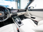 ポルシェ 911(Type992) カレラS カブリオレ スポーツクロノPKG 正規D車 左H 1オーナー エントリーD フルレザーツートンインテリア グレー革 純正PCMナビ CarPlay アクティブセーフティ サラウンドカメラ カレラS20/21AW 2年保証