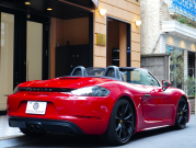 ポルシェ 718 ボクスター GTS PDK スポーツクロノ & GTSインテリアPKG 正規D車 スポーツエキゾースト ハーフレザー シートヒーター 純正PCM バックカメラ レザーインテリア OPカラー 20AW KWコイルオーバーキット 2年保証
