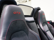 ポルシェ 718 ボクスター GTS PDK スポーツクロノ & GTSインテリアPKG 正規D車 スポーツエキゾースト ハーフレザー シートヒーター 純正PCM バックカメラ レザーインテリア OPカラー 20AW KWコイルオーバーキット 2年保証