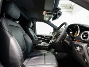 メルセデスベンツ Vクラス V220d ｽﾎﾟｰﾂﾛﾝｸﾞ ﾚｰﾀﾞｰP　ﾏｲﾊﾞｯﾊ仕様 ｴｸﾞｾｸﾃｨﾌﾞｼｰﾄ TVﾓﾆﾀｰ付ﾊﾟｰﾃｰｼｮﾝ 4人乗り ﾂｰﾄﾝｶﾗｰ　2年保証付