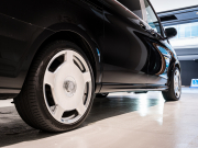 メルセデスベンツ Vクラス V220d ｽﾎﾟｰﾂﾛﾝｸﾞ ﾚｰﾀﾞｰP　ﾏｲﾊﾞｯﾊ仕様 ｴｸﾞｾｸﾃｨﾌﾞｼｰﾄ TVﾓﾆﾀｰ付ﾊﾟｰﾃｰｼｮﾝ 4人乗り ﾂｰﾄﾝｶﾗｰ　2年保証付