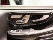 メルセデスベンツ Vクラス V220d ｽﾎﾟｰﾂﾛﾝｸﾞ ﾚｰﾀﾞｰP　ﾏｲﾊﾞｯﾊ仕様 ｴｸﾞｾｸﾃｨﾌﾞｼｰﾄ TVﾓﾆﾀｰ付ﾊﾟｰﾃｰｼｮﾝ 4人乗り ﾂｰﾄﾝｶﾗｰ　2年保証付