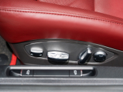 ポルシェ 911(Type991.2) ﾀｰﾎﾞ ｶﾌﾞﾘｵﾚ ｽﾎﾟｰﾂｸﾛﾉPKG　MY17 正規D車 左H ACC ｴﾝﾄﾘｰD 赤革 PCMﾅﾋﾞ TVﾁｭｰﾅｰ Bｶﾒﾗ ｶｰﾎﾞﾝｲﾝﾃﾘｱPKG LEDﾍｯﾄﾞﾗｲﾄ OP20ｲﾝﾁAW　2年保証