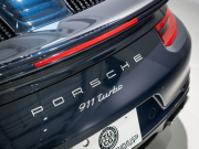 ポルシェ 911(Type991.2) ﾀｰﾎﾞ ｶﾌﾞﾘｵﾚ ｽﾎﾟｰﾂｸﾛﾉPKG　MY17 正規D車 左H ACC ｴﾝﾄﾘｰD 赤革 PCMﾅﾋﾞ TVﾁｭｰﾅｰ Bｶﾒﾗ ｶｰﾎﾞﾝｲﾝﾃﾘｱPKG LEDﾍｯﾄﾞﾗｲﾄ OP20ｲﾝﾁAW　2年保証