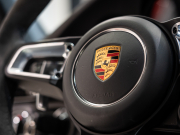 ポルシェ 911(Type991.2) ｶﾚﾗGTS ｽﾎﾟｰﾂｸﾛﾉPKG　1ｵｰﾅｰ 正規D車 MY18 ﾚｰﾝﾁｪﾝｼﾞA 4wayｽﾎﾟｰﾂｼｰﾄ ｼｰﾄﾋｰﾀｰ PCMﾅﾋﾞ CarPlay Bｶﾒﾗ 20AW　2年保証