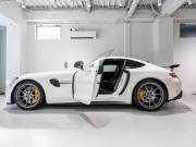 AMG GT GT R AMGカーボンエクステリア&パフォーマンスシートPKG 正規D車 1オーナー 後期モデル  エッセンシャルPKG 純正ナビTV CarPlay F&Bカメラ AMGパフォーマンスEX マットカーボンインテリア LEDヘッドライト 19&20AW 2年保証付