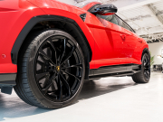 ランボルギーニ ウルス 4.0 ﾊｲｳｪｲ&ｱｰﾊﾞﾝﾛｰﾄﾞPKG　正規D車 左H 5人乗り B/KｽﾀｲﾙPKG 黒革 ﾋｰﾀｰ&ﾍﾞﾝﾁﾚｰﾀｰ ﾊﾟﾉﾗﾏSR 純正ﾅﾋﾞTV ﾄｯﾌﾟﾋﾞｭｰｶﾒﾗ Bang&Olufsen ﾍｯﾄﾞｱｯﾌﾟD 23ｲﾝﾁTaigeteAW　新車保証