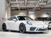 ポルシェ 911(Type991.2) GT3 ｸﾗﾌﾞｽﾎﾟｰﾂ&ｽﾎﾟｰﾂｸﾛﾉPKG　正規D車 ﾌﾛﾝﾄﾘﾌﾄ ﾚｻﾞｰｲﾝﾃﾘｱ ﾌﾙﾊﾞｹｯﾄｼｰﾄ 純正PCMﾅﾋﾞ ﾘﾊﾞｰｼﾝｸﾞｶﾒﾗ CarPlay ｷｬﾗﾗﾎﾜｲﾄ　2年保証