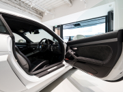 ポルシェ 718 ケイマン GT4 6MT クロノPKG 正規D車 1オーナー 右H レザーインテリアPKG PCMナビ Bカメラ CarPlay キセノンヘッドライト スポーツEX OPカラー 2年保証
