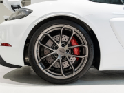 ポルシェ 718 ケイマン GT4 6MT クロノPKG 正規D車 1オーナー 右H レザーインテリアPKG PCMナビ Bカメラ CarPlay キセノンヘッドライト スポーツEX OPカラー 2年保証