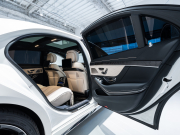 AMG Sクラス S63 4MATIC+ long AMGダイナミック&ショーファー&レーダーPKG 後期モデル 左H MEコネ ポーセレン革 パノラマSR ナビTV フルセグ CarPlay HUD ベンチレーター リアエンタ 社外マフラー 2年保証付