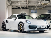 ポルシェ 911(Type991.2) ﾀｰﾎﾞS ｽﾎﾟｰﾂｸﾛﾉPKG　正規D車 ﾚｻﾞｰｲﾝﾃﾘｱ 赤革 PCMﾅﾋﾞ ﾘﾊﾞｰｼﾝｸﾞｶﾒﾗ ﾊﾟｰｸｱｼｽﾄ Carplay PCCB BOSEｻｳﾝﾄﾞ OPｶﾗｰ 　2年保証付