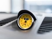 ポルシェ 911(Type991.2) ﾀｰﾎﾞS ｽﾎﾟｰﾂｸﾛﾉPKG　正規D車 ﾚｻﾞｰｲﾝﾃﾘｱ 赤革 PCMﾅﾋﾞ ﾘﾊﾞｰｼﾝｸﾞｶﾒﾗ ﾊﾟｰｸｱｼｽﾄ Carplay PCCB BOSEｻｳﾝﾄﾞ OPｶﾗｰ 　2年保証付