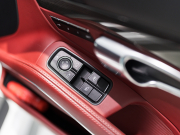 ポルシェ 911(Type991.2) ﾀｰﾎﾞS ｽﾎﾟｰﾂｸﾛﾉPKG　正規D車 ﾚｻﾞｰｲﾝﾃﾘｱ 赤革 PCMﾅﾋﾞ ﾘﾊﾞｰｼﾝｸﾞｶﾒﾗ ﾊﾟｰｸｱｼｽﾄ Carplay PCCB BOSEｻｳﾝﾄﾞ OPｶﾗｰ 　2年保証付