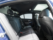 アルピナ D3 S Limousine Allrad　正規D車 1ｵｰﾅｰ OPｶﾗｰ ｱﾙﾋﾟﾅｾｰﾌﾃｨPKG ﾌﾙﾚｻﾞｰﾒﾘﾉ 黒革 ｻﾝﾙｰﾌ 純正iDriveﾅﾋﾞ ﾌﾙｾｸﾞTV CarPlay BMWﾚｰｻﾞｰﾗｲﾄ ｸﾗｼｯｸ20AW　2年保証