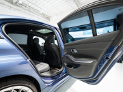 アルピナ D3 S Limousine Allrad　正規D車 1ｵｰﾅｰ OPｶﾗｰ ｱﾙﾋﾟﾅｾｰﾌﾃｨPKG ﾌﾙﾚｻﾞｰﾒﾘﾉ 黒革 ｻﾝﾙｰﾌ 純正iDriveﾅﾋﾞ ﾌﾙｾｸﾞTV CarPlay BMWﾚｰｻﾞｰﾗｲﾄ ｸﾗｼｯｸ20AW　2年保証