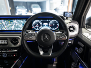 メルセデスベンツ Gクラス G400d AMGﾗｲﾝ ﾗｸﾞｼﾞｭｱﾘｰPKG　正規D車 ﾅｲﾄPKG仕様 右H Meｺﾈｸﾄ 黒革 ｻﾝﾙｰﾌ 純正ﾅﾋﾞTV Burmester 電動ｻｲﾄﾞｽﾃｯﾌﾟ ﾌﾞﾗｯｸﾍﾟｲﾝﾄ20AW　2年保証