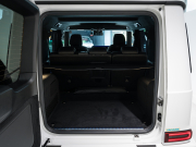 メルセデスベンツ Gクラス G400d AMGﾗｲﾝ ﾗｸﾞｼﾞｭｱﾘｰPKG　正規D車 ﾅｲﾄPKG仕様 右H Meｺﾈｸﾄ 黒革 ｻﾝﾙｰﾌ 純正ﾅﾋﾞTV Burmester 電動ｻｲﾄﾞｽﾃｯﾌﾟ ﾌﾞﾗｯｸﾍﾟｲﾝﾄ20AW　2年保証