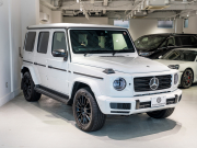 メルセデスベンツ Gクラス G400d AMGﾗｲﾝ ﾗｸﾞｼﾞｭｱﾘｰPKG　正規D車 ﾅｲﾄPKG仕様 右H Meｺﾈｸﾄ 黒革 ｻﾝﾙｰﾌ 純正ﾅﾋﾞTV Burmester 電動ｻｲﾄﾞｽﾃｯﾌﾟ ﾌﾞﾗｯｸﾍﾟｲﾝﾄ20AW　2年保証