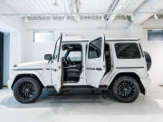 メルセデスベンツ Gクラス G400d AMGﾗｲﾝ ﾗｸﾞｼﾞｭｱﾘｰPKG　正規D車 ﾅｲﾄPKG仕様 右H Meｺﾈｸﾄ 黒革 ｻﾝﾙｰﾌ 純正ﾅﾋﾞTV Burmester 電動ｻｲﾄﾞｽﾃｯﾌﾟ ﾌﾞﾗｯｸﾍﾟｲﾝﾄ20AW　2年保証