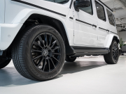 メルセデスベンツ Gクラス G400d AMGﾗｲﾝ ﾗｸﾞｼﾞｭｱﾘｰPKG　正規D車 ﾅｲﾄPKG仕様 右H Meｺﾈｸﾄ 黒革 ｻﾝﾙｰﾌ 純正ﾅﾋﾞTV Burmester 電動ｻｲﾄﾞｽﾃｯﾌﾟ ﾌﾞﾗｯｸﾍﾟｲﾝﾄ20AW　2年保証