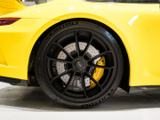 ポルシェ 911(Type991.2) GT3 クラブスポーツ&スポーツクロノPKG 正規D車 Fリフター PCCB フルバケットシート 純正PCMナビ リバーシングカメラ CarPlay LEDヘッドライト 20AW 2年保証