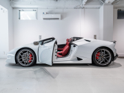 ランボルギーニ ウラカン Spyder LP580-2　正規D車 Bianco Icarus ﾌﾛﾝﾄﾘﾌﾀｰ ﾌﾙ電動ｼｰﾄ Q-citura 純正ﾅﾋﾞ ﾘｱｶﾒﾗ ﾏｸﾞﾈﾄﾚｵﾛｼﾞｶﾙｻｽ NOVITECｻｽ ｽﾎﾟｰﾂｴｷｿﾞｰｽﾄ 鍛造20AW